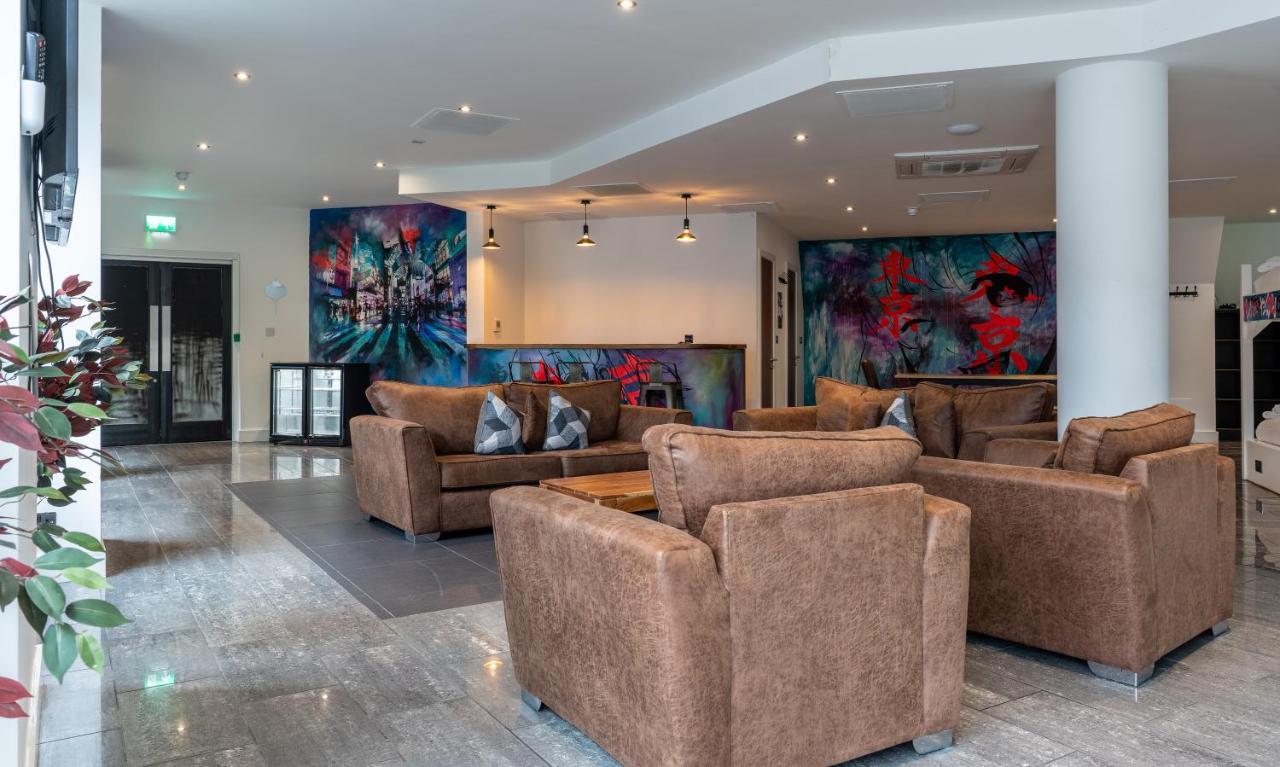 The Bling Hotel By Ustay Aparthotels Liverpool Exterior photo
